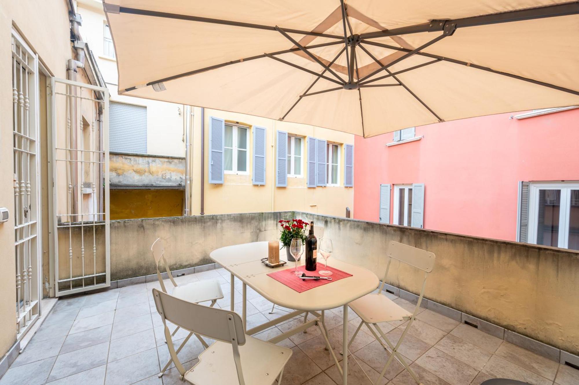 Teatro Regio Exclusive Apartment Parma Eksteriør billede